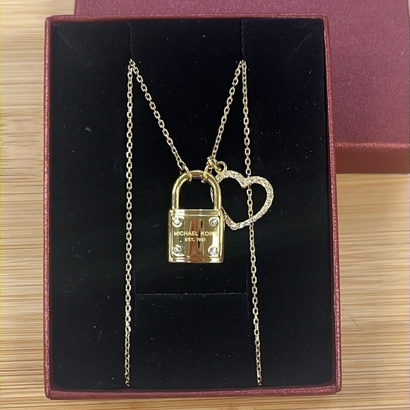 Brand New Michael Kors Gold Tone Rhinestone Heart Logo Charm Locket Necklace - Picture 2 of 13